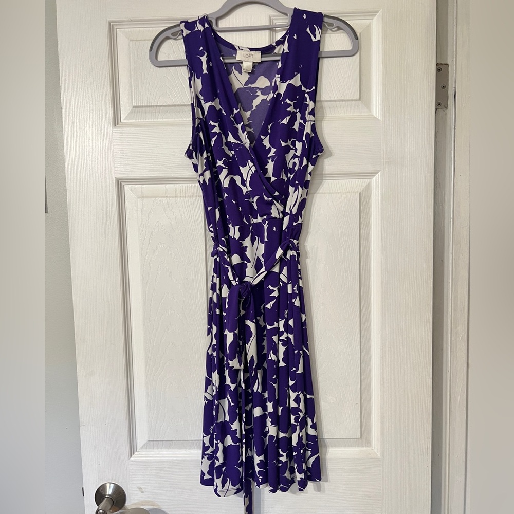 Loft Purple and White Sleeveless Wrap Dress